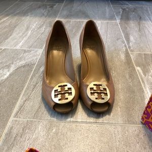 Tory Burch Wedges with Box